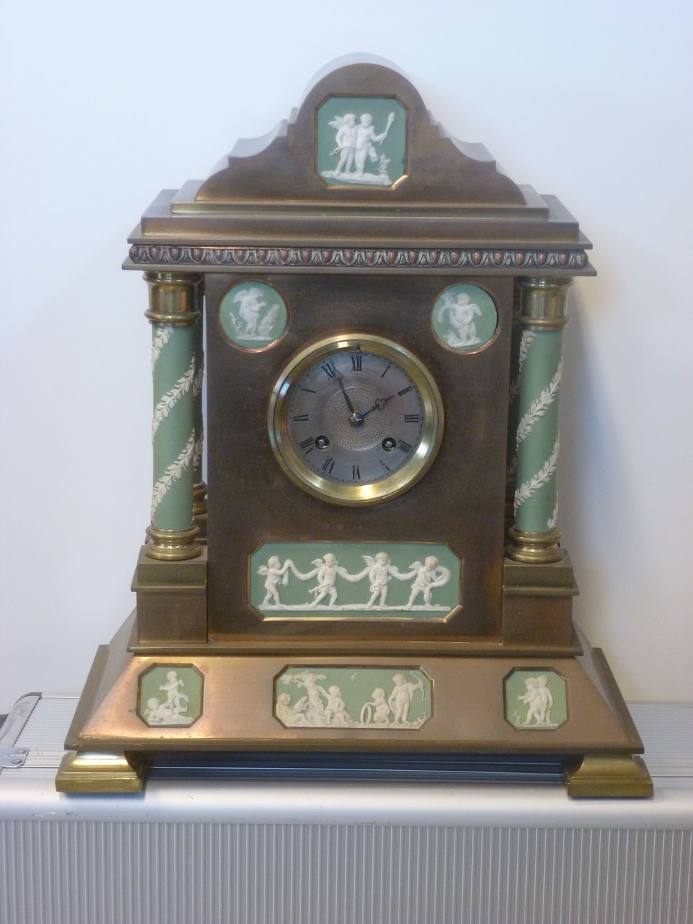 Tafelklokken te koop bij Tjitte Talsma in Friesland